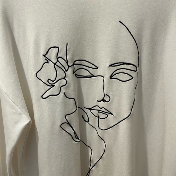 🤍NWOT Reitmans Face Line Art Sweater – XXL – Cream - Picture 3 of 10